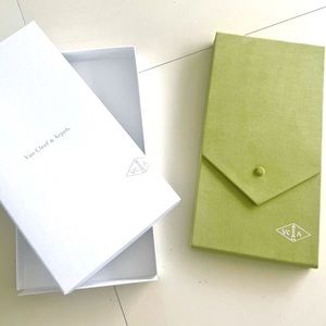 Authentic Van Cleef & Arpels Jewelry Box in White and Green